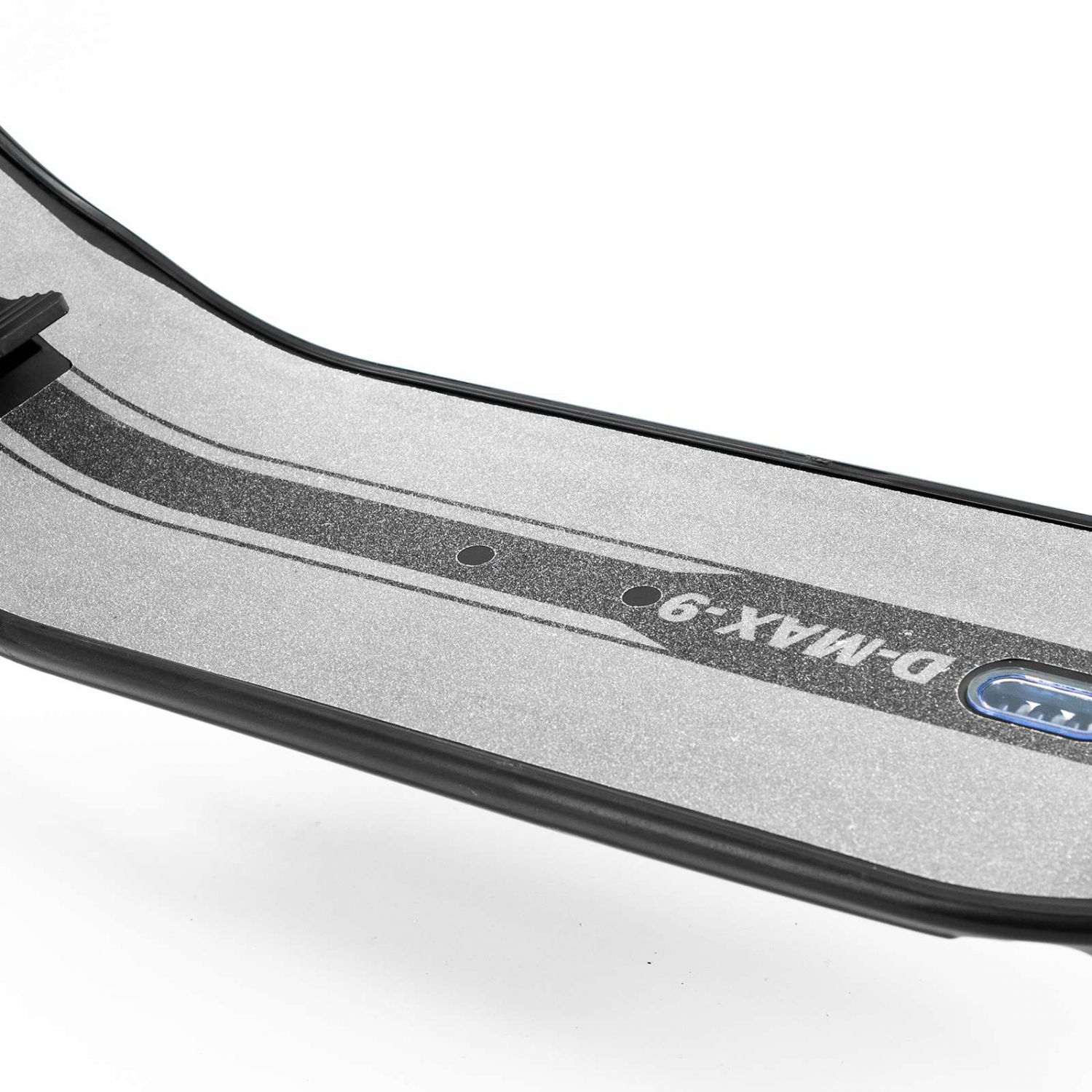 giá để chân Scooter centosy 302 màu trắng